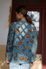 Load image into Gallery viewer, Natural Dyed Hand Painted Kalamkari &#39;DELIGHT&#39; Reversible Jacket