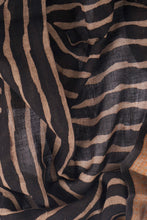 Load image into Gallery viewer, Hand Woven Natural Dye 'SURFACE SOUL' Block-Printed Linen Stole