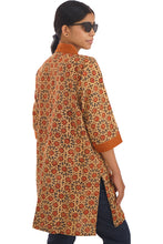 Load image into Gallery viewer, Creative Bee 'STARLET' Hand-woven Natural Dye Block Printed Jacket.