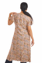 Load image into Gallery viewer, Creative Bee 'FLORIQUE' Hand-Woven Natural Dye Block Printed Tussar x Cotton Dress.