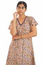 Load image into Gallery viewer, Creative Bee 'FLORIQUE' Hand-Woven Natural Dye Block Printed Tussar x Cotton Dress.