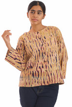 Load image into Gallery viewer, Creative Bee Handwoven Natural Dye 'DYORA' Shibori Women Top.