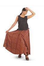 Load image into Gallery viewer, Creative Bee Hand-woven 'ROSELLE' Natural Dye Block Printed Skirt.