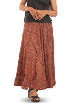 Load image into Gallery viewer, Creative Bee Hand-woven 'ROSELLE' Natural Dye Block Printed Skirt.