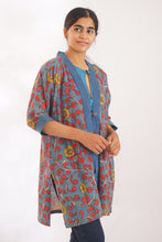 Load image into Gallery viewer, Creative Bee Hand-woven 'ELARA' Natural Dye Hand Painted Cotton Jacket.