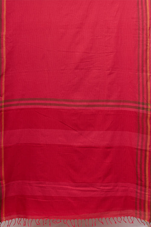 Hand Woven Small Check Saree.
