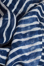 Load image into Gallery viewer, Natural Dye Block Print Linen Stole