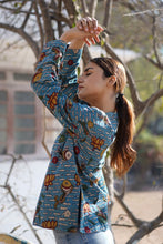 Load image into Gallery viewer, Natural Dyed Hand Painted Kalamkari &#39;DELIGHT&#39; Reversible Jacket