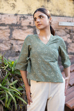 Load image into Gallery viewer, Handwoven &#39;HARMONY&#39; Ikat Cotton Wrap Top