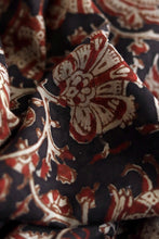 Load image into Gallery viewer, Natural Dye Block Print Cotton Dupatta - Creative Bee
