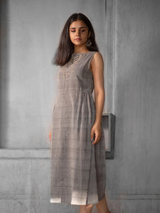 AMHARA | Sleeveless Dress - Creative Bee